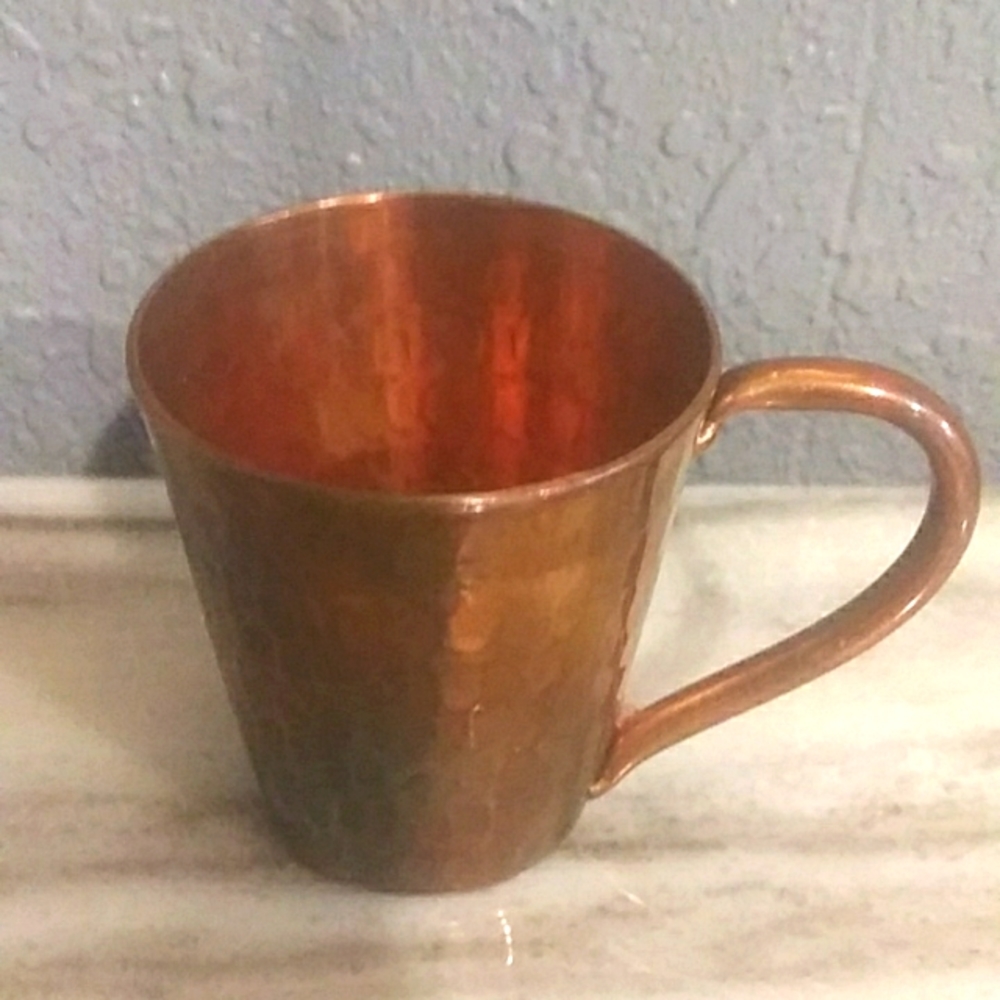 Small Hampered Copper Shot Glass With Handle